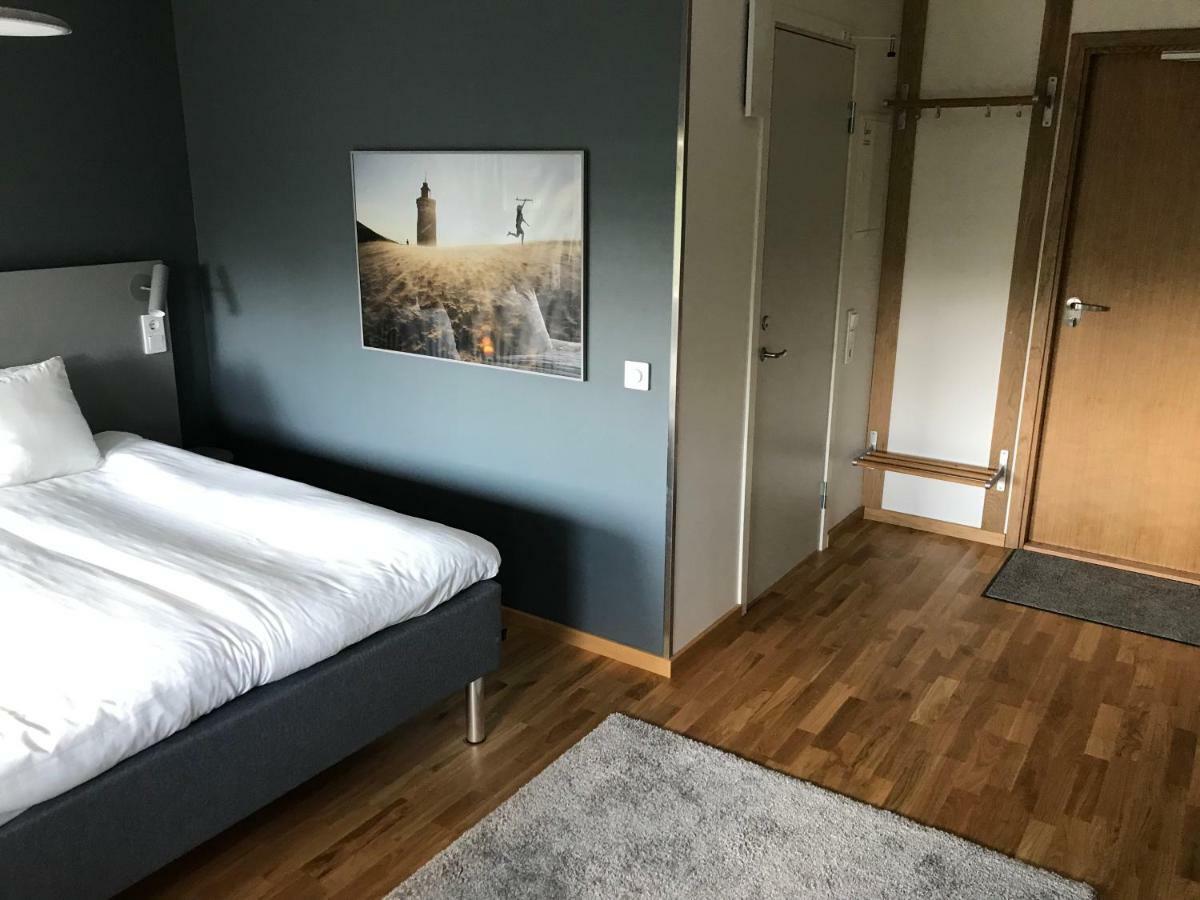 Hotell First The 4*